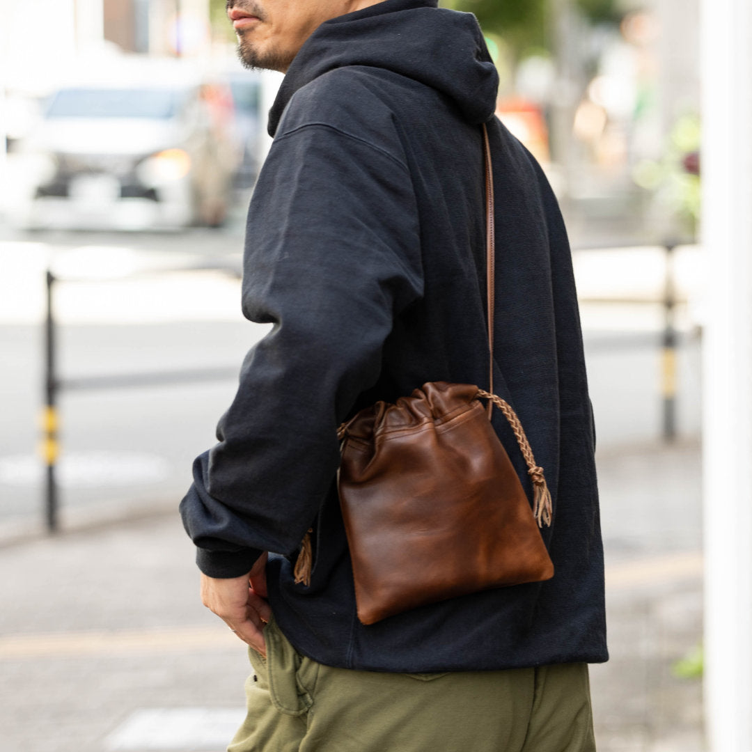 巾着バック 本革 日本製 クロムエクセル VGC00066AB