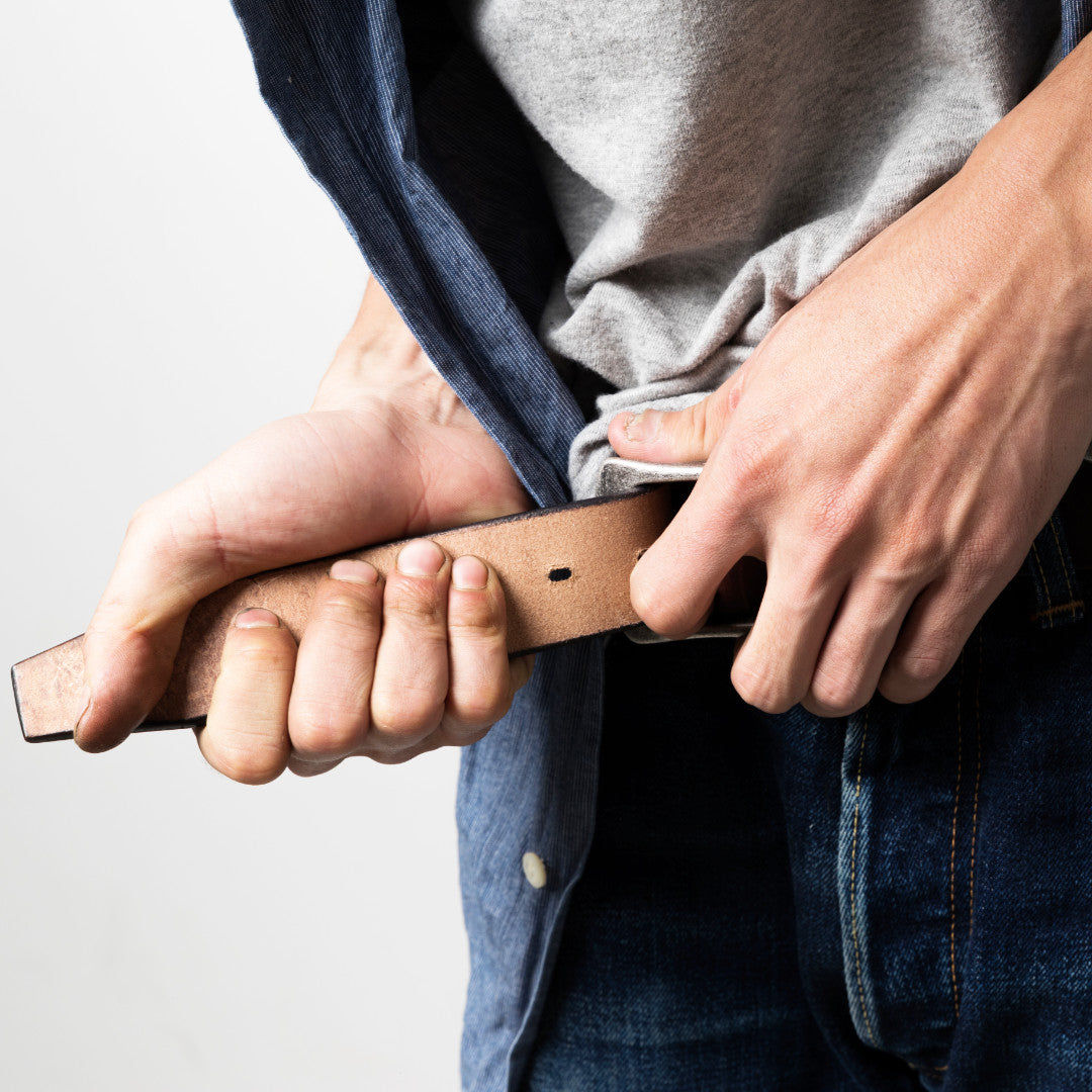 ベルト 40mm幅ギャリソンベルト シルバー U.K.サドルレザー EDB40014AB