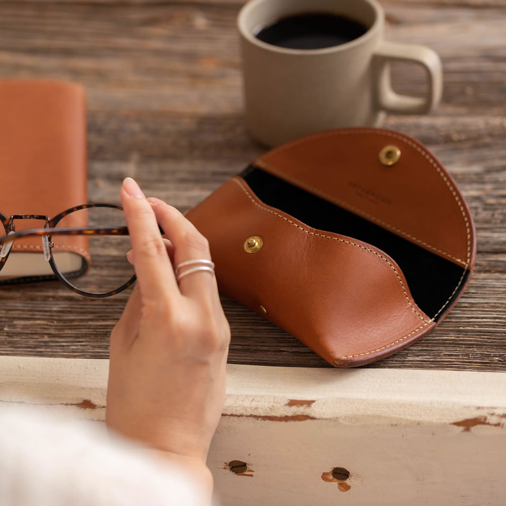 ブラウンレザー メガネケース kissora キソラ メガネケース KIKN-050 MinervaBox ミネルバ